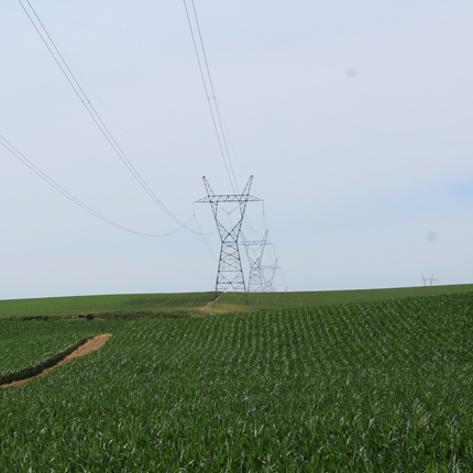 transmission line over commodity field