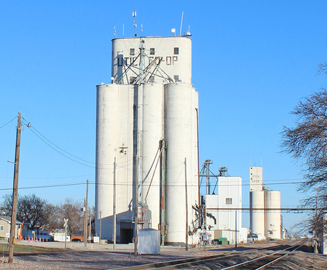 Edificio cooperativo en Utica, Nebraska.