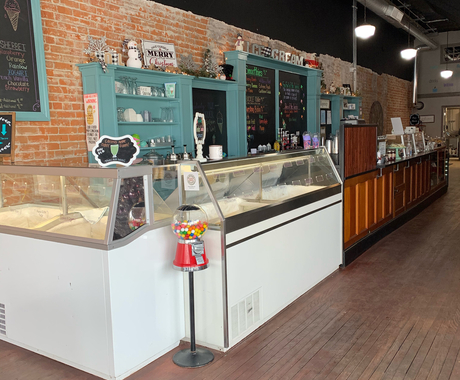Double Dips Ice Creamery
