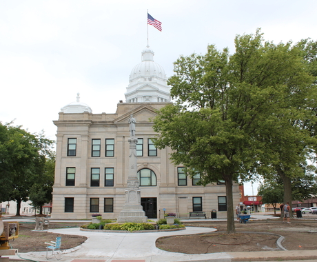 Courthouse in Kearney County with landscaping being done