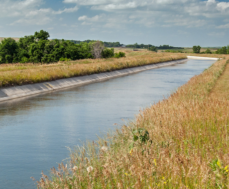 Irrigation canal
