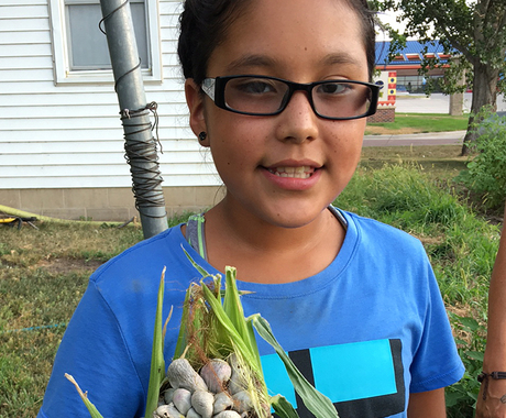 Girl with garlic