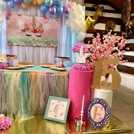 Aracely's decorations