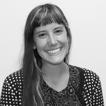 Cait Caughey headshot