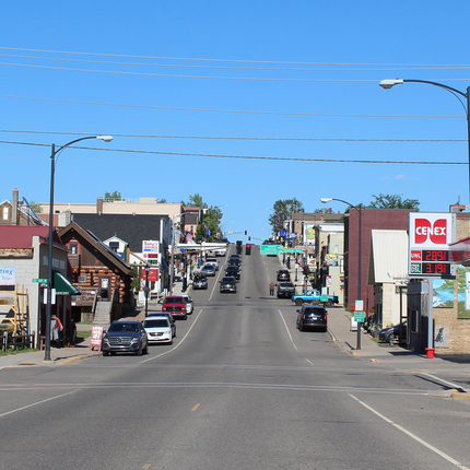 Centro de Ely, Minnesota - vista de la calle principal 