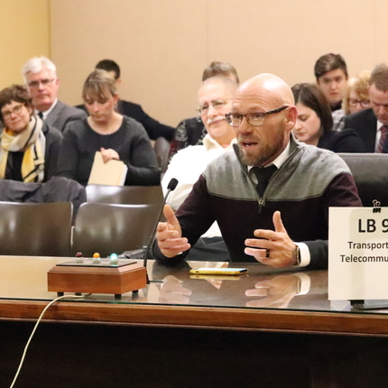 Mike Tabbert testifying at state legislative hearing